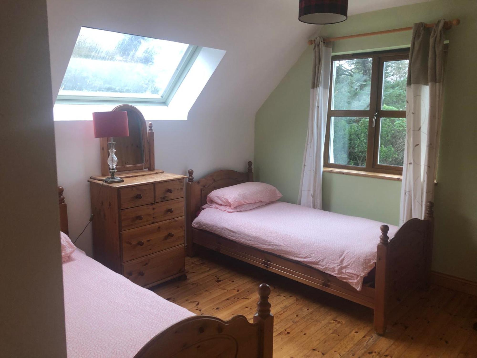 Letterfrack Farmhouse On Equestrian Farm In Letterfrack Beside Connemara National Park Tullywee Bridge Екстериор снимка
